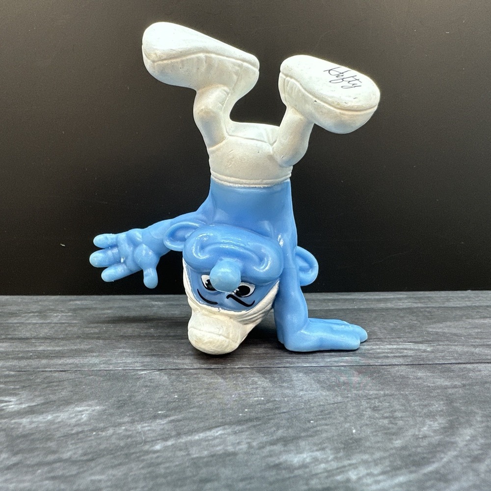 The Smurfs 2 McDonalds Happy Meal Toy‎ 2013 Hefty Smurf Peyo Handstand